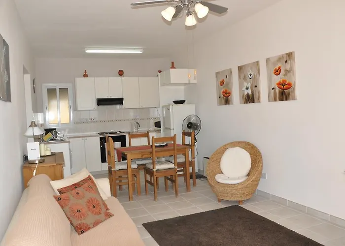 Tala Hills Apartman Paphos