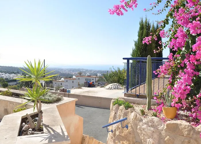 Tala Hills Apartament *